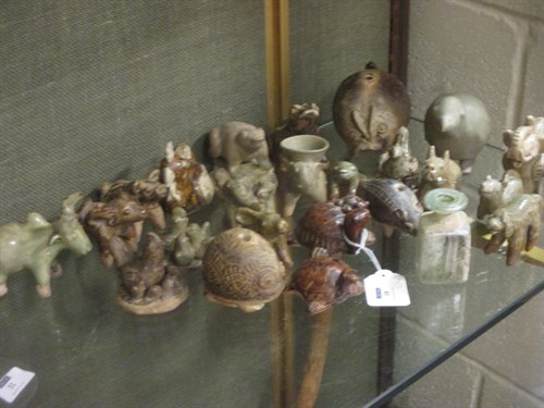 Lot 18 - Various mainly Thai and Asian pottery...