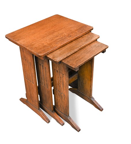 Lot 267 - An Art Deco nest of oak tables