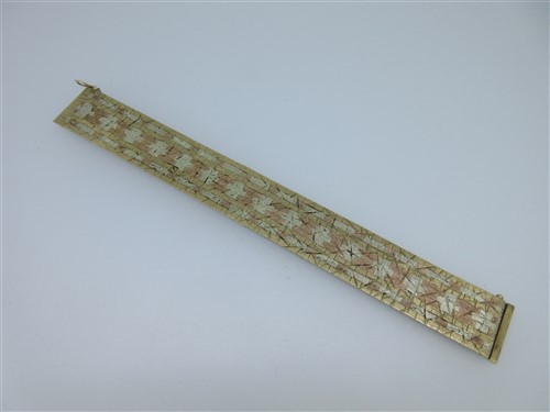 Lot 172 - A 9ct gold tri-coloured cuff bracelet