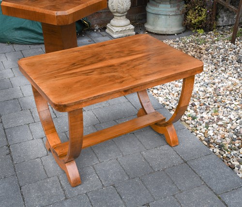 Lot 269 - An Art Deco walnut occasional/coffee table