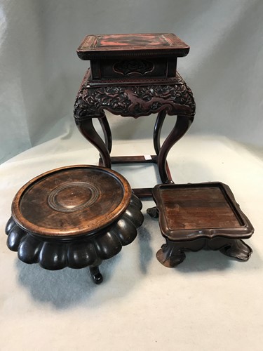 Lot 151 - A collection of fifteen assorted Chinese and...