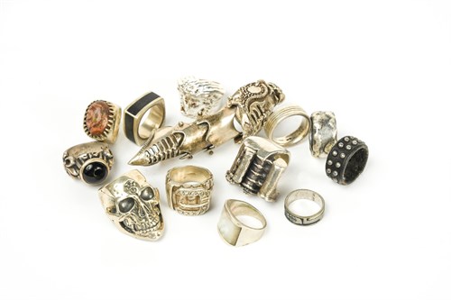 Lot 94 - Gianni Versace medusa head silver ring