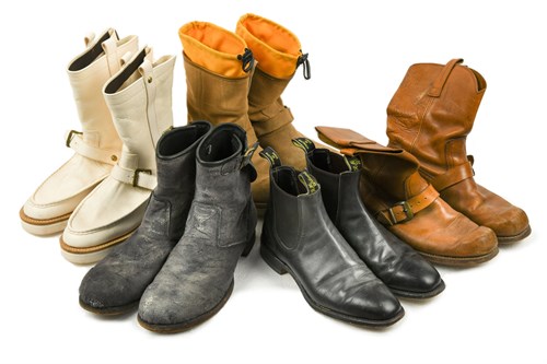 Lot 63 - A.Cova.it a pair of white leather boots