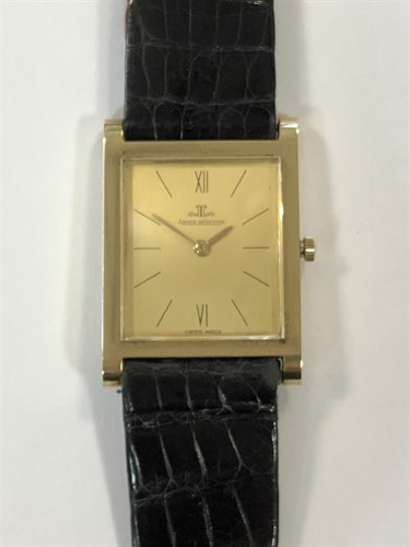 Lot 460 - Jaeger Le Coultre - An 18ct gold wristwatch