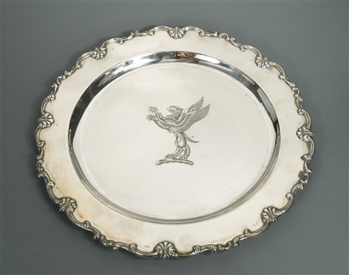 Lot 537 - A 20th century Peruvian metalwares salver