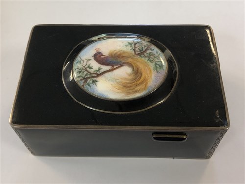 Lot 371 - A late 19th century singing bird automaton