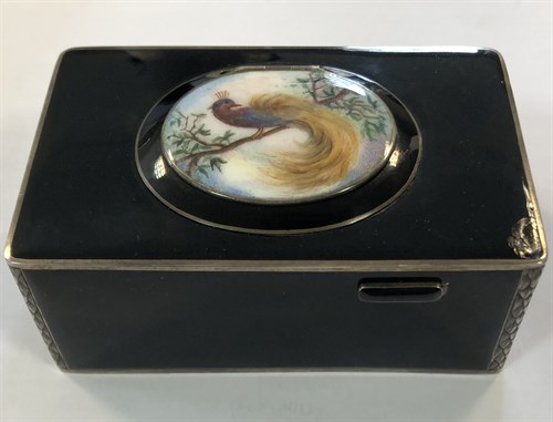 Lot 371 - A late 19th century singing bird automaton