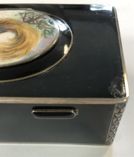 Lot 371 - A late 19th century singing bird automaton