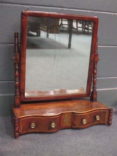 Lot 594 - A Regency dressing table mirror