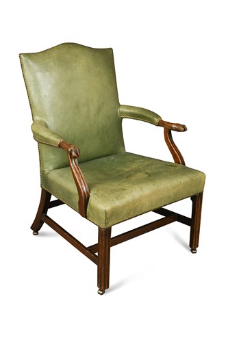 Lot 488 - A George III mahogany framed library armchair