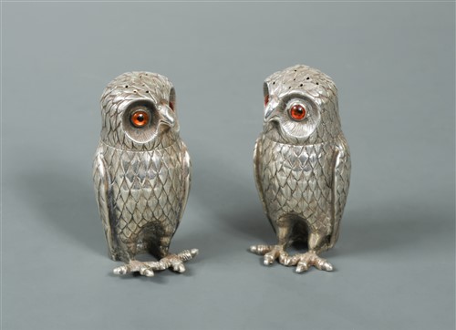 Lot 541 - A pair of (probably) Indian metalwares novelty pepper casters