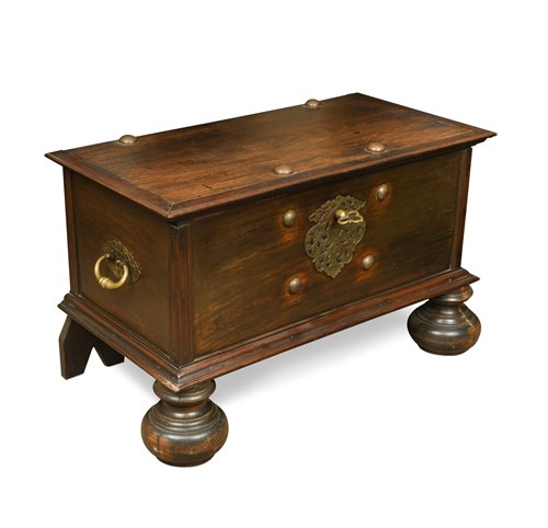 Lot 449 - A 19th century Ceylonese hardwood chest