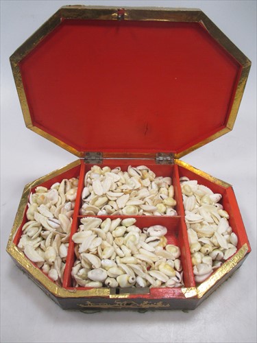 Lot 203 - Two 19th century boxes of shells and playing...