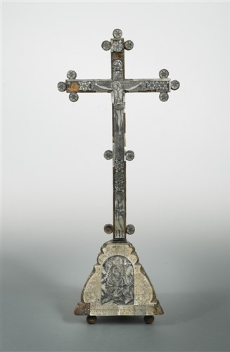 Lot 353 - An 18th century Southern European carved mother of pearl and ebonised wood crucifix