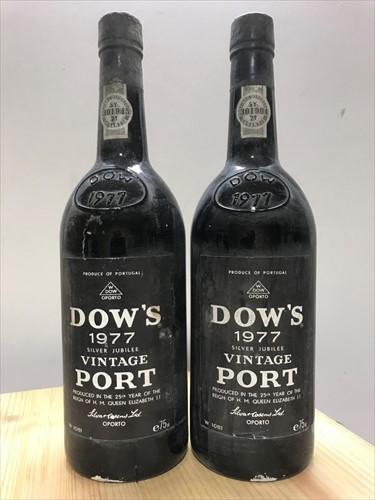 Lot 876 - Dow’s