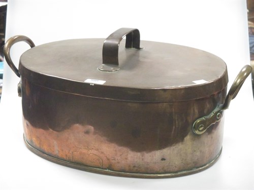Lot 253 - A 19th century copper lidded cooking pan
