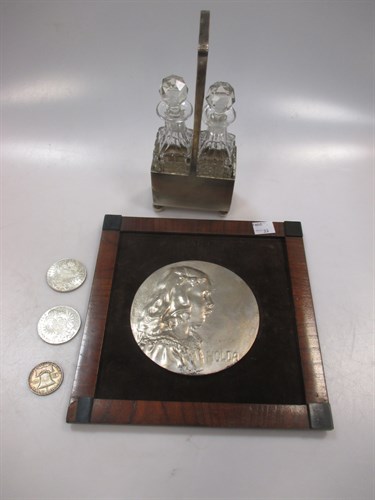 Lot 388 - A Continental silver cruet set with a pair of...