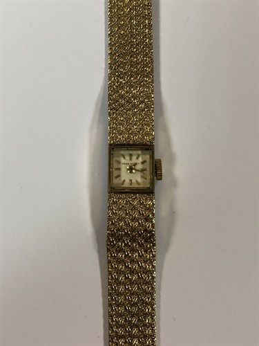 Lot 467 - Jean Renet - A lady's 9ct gold wristwatch