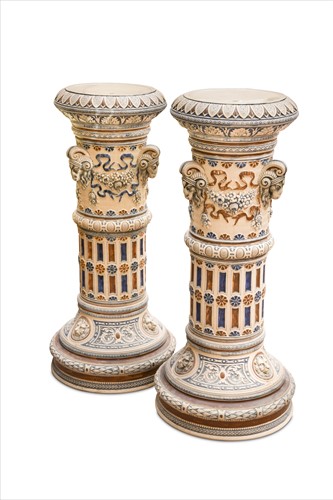 Lot 20 - Attributed to the Leeds Fireclay Company, a pair of jardiniere stands