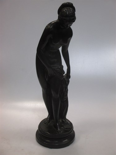 Lot 232 - After the antique, bronze of Venus 36cm high