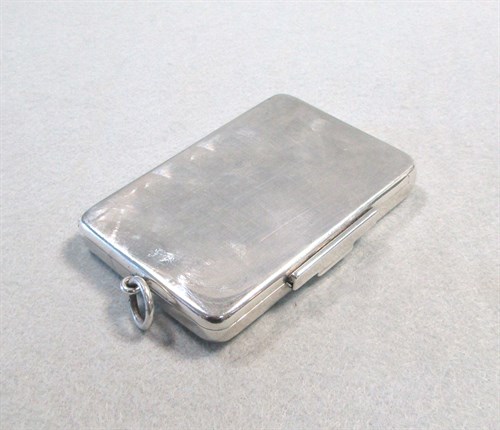 Lot 349 - A rare George V silver combined sovereign and card case