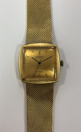 Lot 487 - Omega - A gentleman's 18ct gold De Ville wristwatch