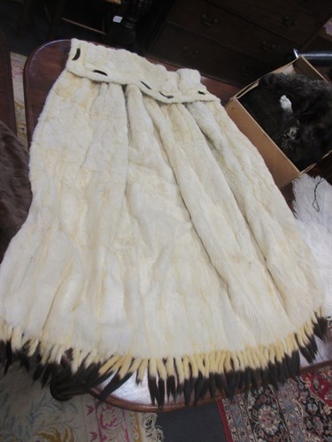 Lot 274 - A 1920's ladies white fur cape, two fur...