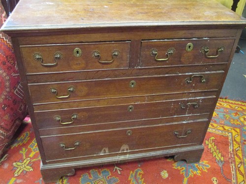 Lot 423 - An 18th century oak chest of drawers, 91cm...
