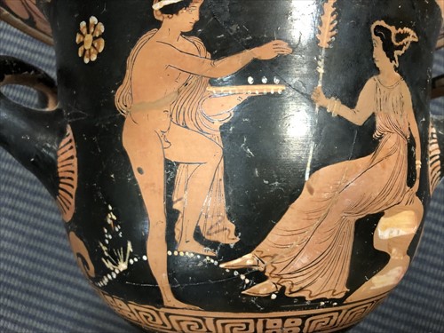Lot 279 - An Attic red-figure bell krater