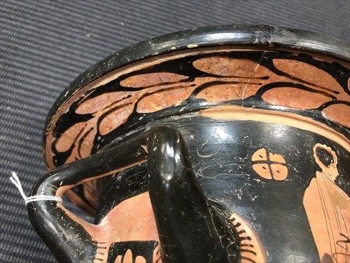 Lot 279 - An Attic red-figure bell krater