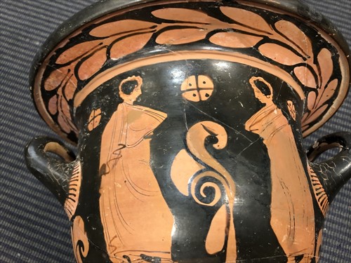 Lot 279 - An Attic red-figure bell krater