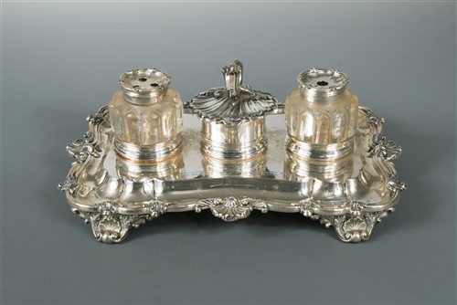 Lot 632 - A Victorian silver table inkstand, a gift from the War Office