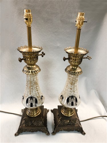 Lot 326 - A pair of modern table lamps