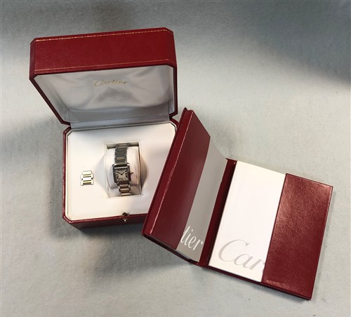 Lot 475 - Cartier - A lady's bi-metal Tank Francaise wristwatch