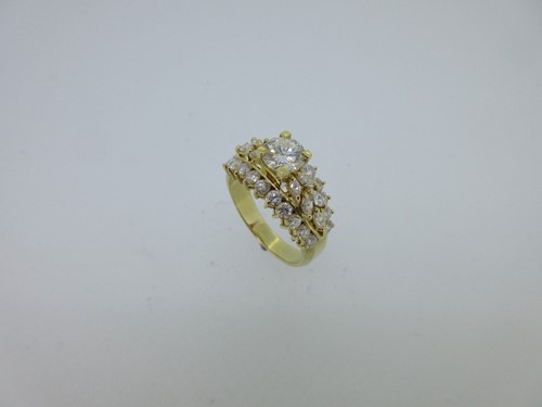 Lot 247 - A contemporary diamond half band ring