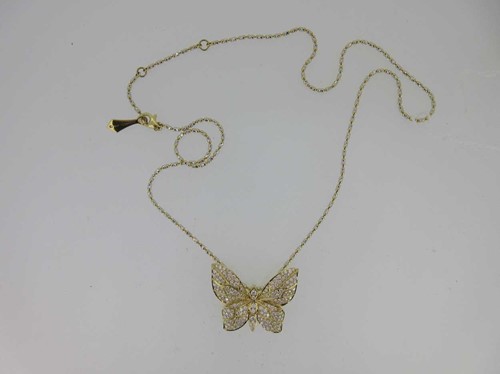 Lot 219 - Kat Florence - A diamond and 18ct gold butterfly pendant on chain