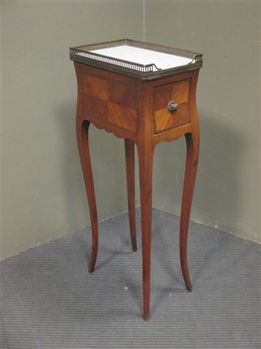 Lot 391 - A small 19th century French transitional...