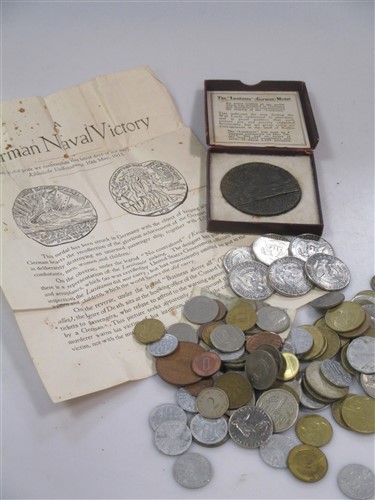 Lot 126 - A RMS LUSITANIA MEDAL together with various...