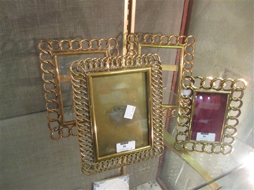 Lot 30 - 4 rope link brass frames