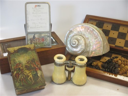 Lot 136 - A miscellaneous lot including a microscope...