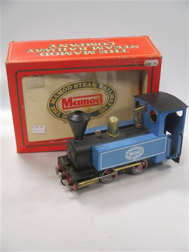 Lot 4 - A Mamod steam railway SL2 blue model 0-4-0...