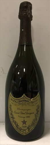 Lot 863 - Moët et Chandon