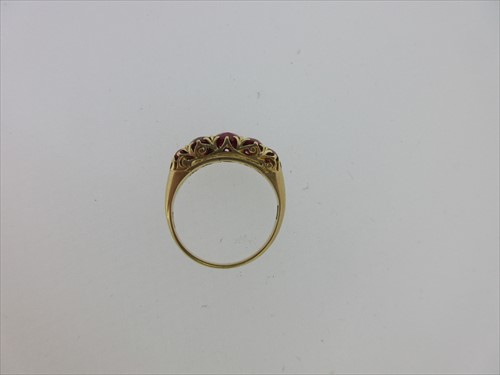 Lot 245 - A five stone ruby ring