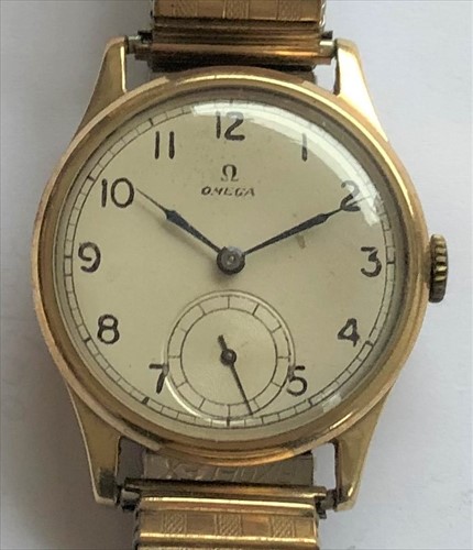 Lot 323 - Omega - A gentleman's 9ct gold wristwatch