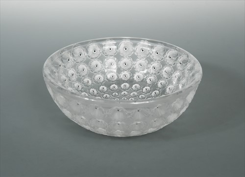 Lot 7 - Nemours, a Lalique glass bowl