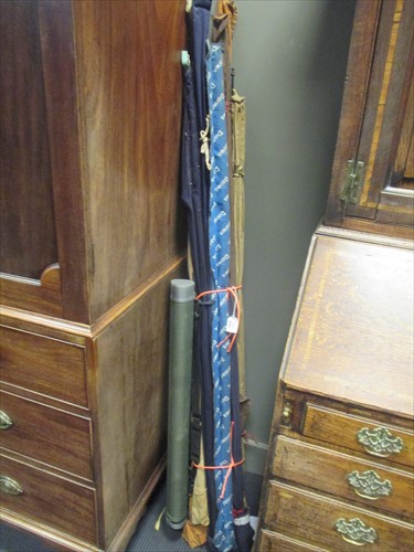 Lot 142 - A collection of vintage and later fly fishing...