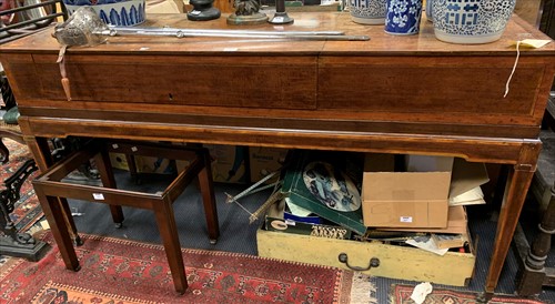 Lot 552 - A late Georgian mahogany square piano