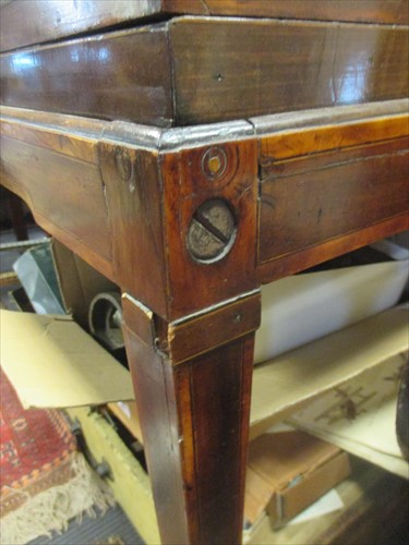 Lot 552 - A late Georgian mahogany square piano