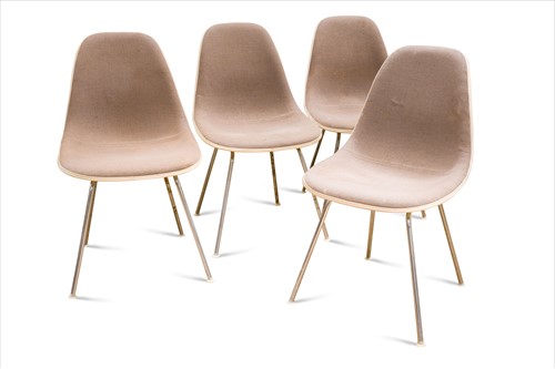 Lot 228 - Charles & Ray Eames for Herman Miller, a set of four DSX shell chairs