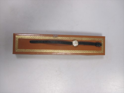 Lot 211 - A ladies gold watch, other various watches and...